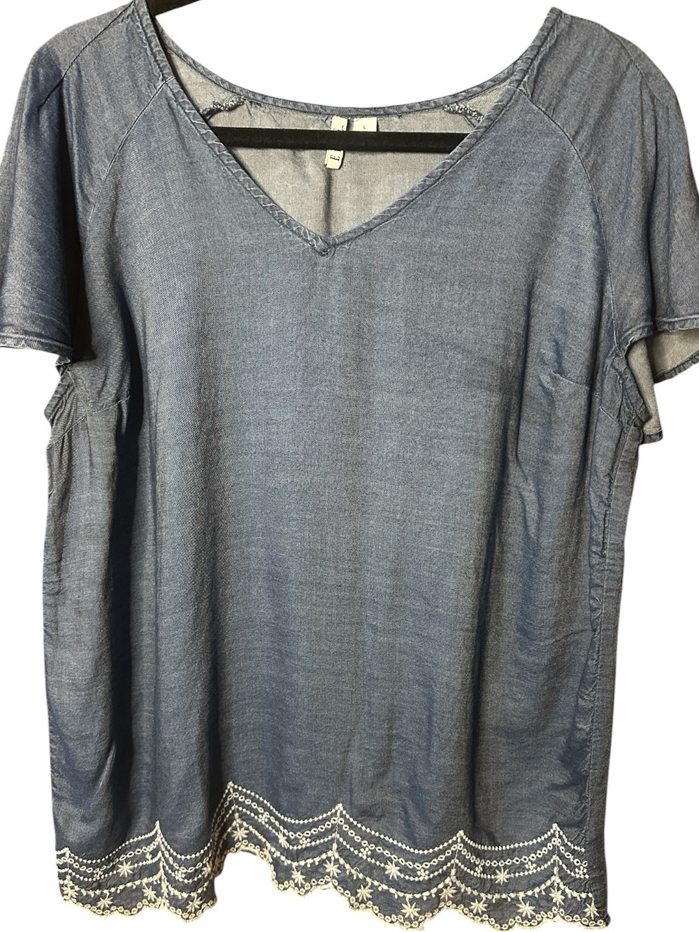 Elle Blue V-Neck Tunic with White Scalloped Embroidery